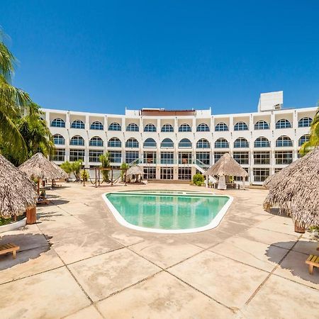 Uxmal Resort Maya Екстер'єр фото